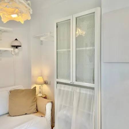 Mediterraneo Front - Eaw Homes